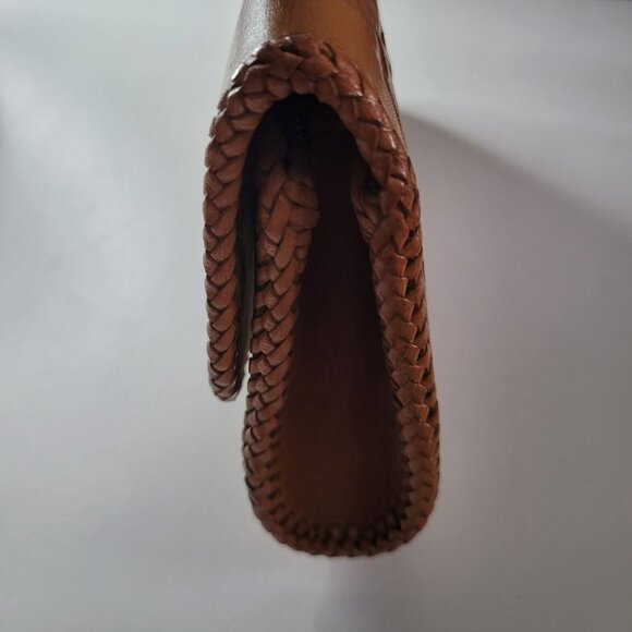 Leather Wallet Etched Vicky Brown Flowers Bird Snap Stitched Edge 9 Inches Wide - Picture 4 of 9